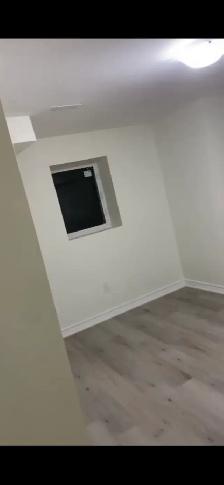 2 bedroom basement - Photo 4
