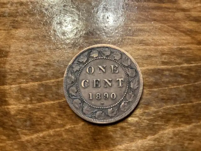 1890 CANADIAN One Cent Coin !