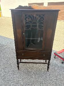 Free delivery Antique Wooden Display Cabinet with Glass Door - Photo 2