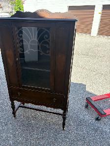 Free delivery Antique Wooden Display Cabinet with Glass Door - Photo 8