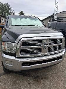 Dodge Ram Megacab 3500 Laramie Loaded