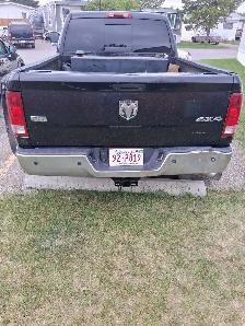 Dodge Ram Megacab 3500 Laramie Loaded - Photo 3