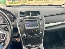 2017 Toyota Camry SE - Photo 7