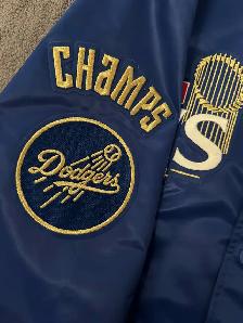 Los Angeles Dodgers - Photo 7