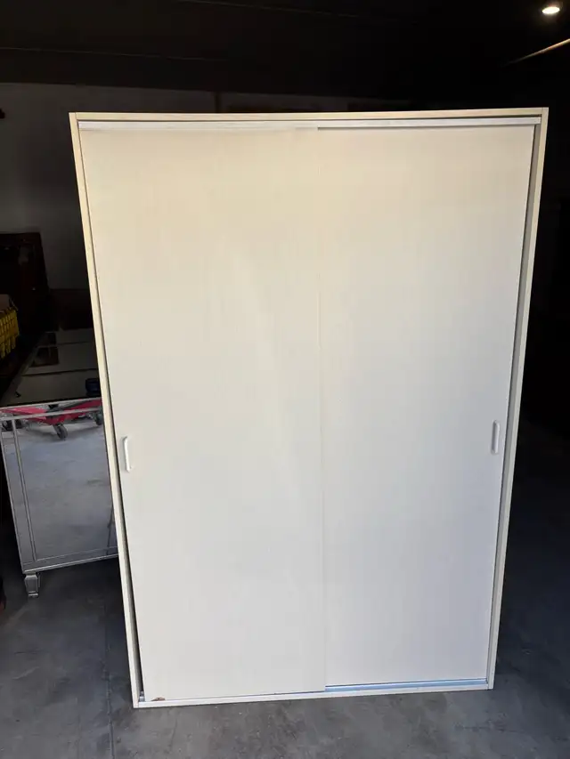 Free delivery used Sliding Door Wardrobe