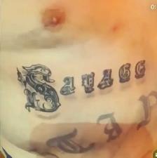 tattoo artist - Photo 4