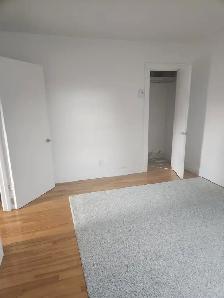4 1/2 Duplex 2e étage électroménagers - Photo 2