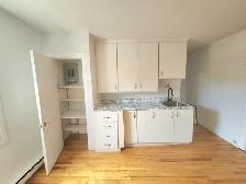 4 1/2 Duplex 2e étage électroménagers - Photo 7