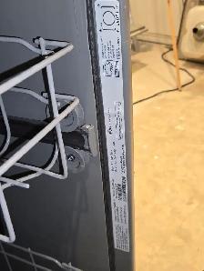 Frigidaire Stainless Steel Dishwasher - Works Perfectly - Photo 4