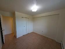 2 Bedroom Apt Available at 10 Veevers Dr, Hamilton! - Photo 8