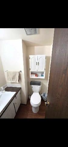 Room for rent in Hinton Alberta - Photo 2