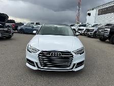 2018 Audi S3 Sedan 2.0TFSI quattro Technik S TRONIC/NAVI/ROOF/LE - Photo 2
