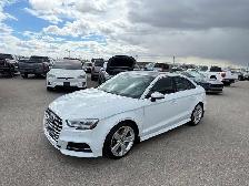 2018 Audi S3 Sedan 2.0TFSI quattro Technik S TRONIC/NAVI/ROOF/LE - Photo 3