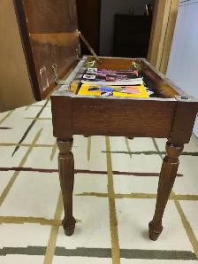Piano Bench - Photo 2