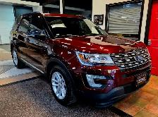 2016 Ford Explorer XLT One Owner/Backup Camera/Sunroof/DVD Pa... - Photo 4