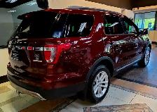 2016 Ford Explorer XLT One Owner/Backup Camera/Sunroof/DVD Pa... - Photo 6