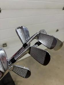 titliest t150 stiff right hand 4-PW - Photo 2