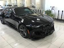 2023 Chevrolet Camaro - Photo 3
