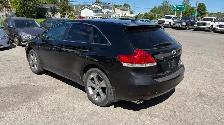 2011 Toyota Venza LE - Photo 3