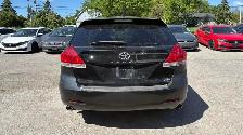 2011 Toyota Venza LE - Photo 4