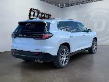 2026 GMC Acadia - Photo 5