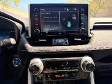 2020 Toyota RAV4 Hybrid Limited AWD, NAV, JBL , LEATHER, SUNROOF - Photo 12