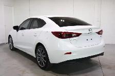 2018 Mazda 3 GT | CLEAN CARFAX | LEATHER | SUNROOF - Photo 4