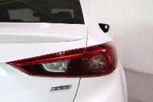 2018 Mazda 3 GT | CLEAN CARFAX | LEATHER | SUNROOF - Photo 11