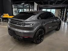 2025 Porsche Cayenne Turbo GT | Carbon Roof | Full Vehicle PPF - Photo 3