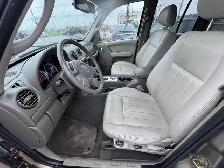 2007 Jeep Liberty AS IS, Limited Edition, ONLY 81KMS, RUNS WELL, - Photo 9