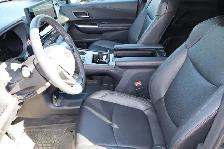 2025 Toyota Sienna XSE - Photo 10