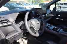 2025 Toyota Sienna XSE - Photo 12