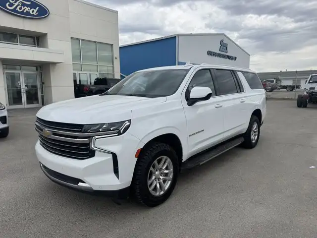 2024 Chevrolet Suburban LT