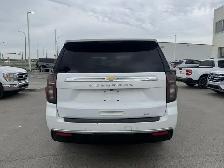 2024 Chevrolet Suburban LT - Photo 6