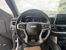 2024 Chevrolet Suburban LT - Photo 18
