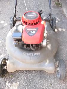 CRAFTSMAN 21'PUSH LAWN MOWER BRIGGS CLASSIC 4.5 H/P ENGINE - Photo 3