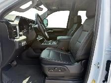2026 GMC Sierra 3500HD Denali - Photo 10
