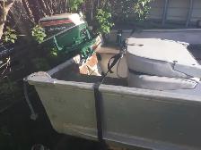 12’ Boat, trailer, motor, cruiseaday - Photo 2