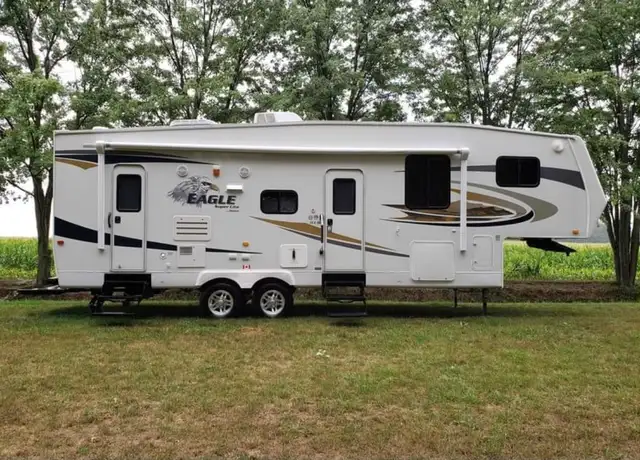 2010 jayco 28.5 BHS