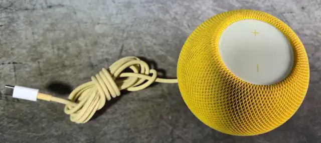 APPLE HOMEPOD MINI – YELLOW – SMART SPEAKER – TESTED – $60