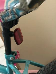 velo pour enfants  huffy Avigo blossom 20 pouces -75$ - Photo 4