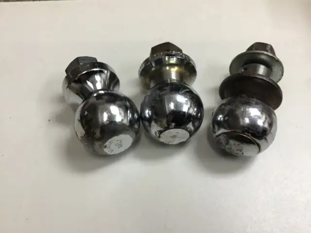 Boules d’attelage pour remorque