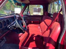 1986 Dodge Prosecutor - Photo 8