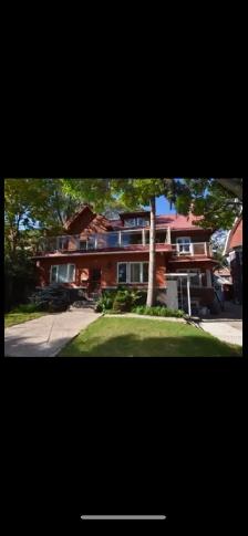 High Park-Roncesvalles Bright Spacious High Ceiling 1 Bdrm - Photo 7