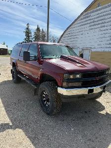 1997 Chevy Suburban 6.5L diesel - Photo 2
