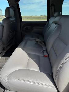 1997 Chevy Suburban 6.5L diesel - Photo 9