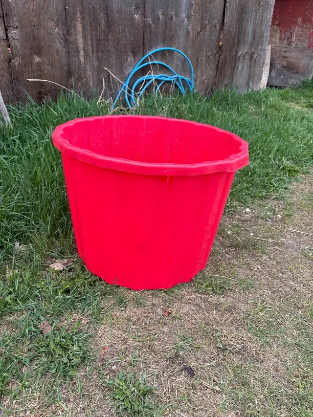 Plastic Tubs