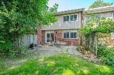 Female Students-Rooms Avail Near University of Waterloo Fall 26' - Photo 9