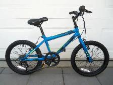Vélo bicyclette 18 pouces movelo (entre 16 et 20 pouces)
