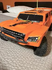 Traxxas Slash 2WD - Photo 3